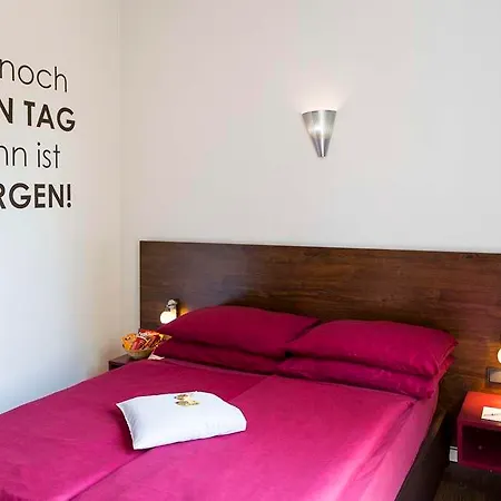 Hotel Auszeit - Fruehstueckshotel Düsseldorf